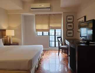 Bedroom 2 Nielson Suite, Cozy Studio 7min walk to Malls, Makati CBD