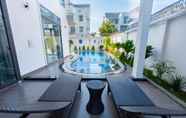 Kolam Renang 5 Palm 29 Pool Villa Vung Tau