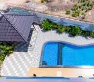 Swimming Pool 3 Palm 28 Pool Villa Vung Tau