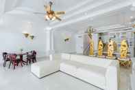 Lobby Palm 25 Pool Villa Vung Tau