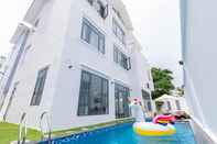 Kolam Renang Palm 10 Pool Villa Vung Tau