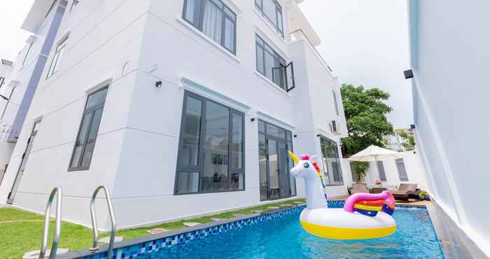 สระว่ายน้ำ Palm 10 Pool Villa Vung Tau