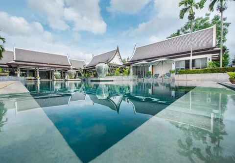 Swimming Pool Oasis Villa Pattaya