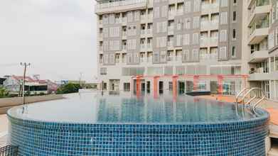 Kolam Renang 4 Strategic and Brand New Studio at Amazana Serpong Apartment By Travelio