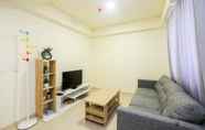 Ruang untuk Umum 3 Modern and Cozy 2BR at Meikarta Apartment By Travelio