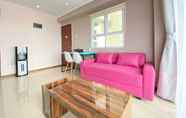 Common Space 3 Cozy and Modern 2BR at Gateway Pasteur Apartment By Travelio