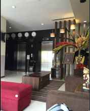 Lobby Gunawangsa Manyar by Starlight Apartment