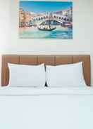 BEDROOM Homey and New Furnish 1BR Apartment at Pejaten Park Residence By Travelio