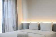 Kamar Tidur Comfort and Homey Studio at West Vista Apartment By Travelio