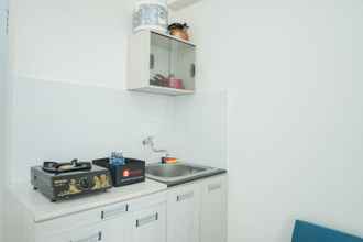 Ruang untuk Umum 4 Simply and Cozy 1BR Green Pramuka Apartment By Travelio