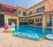 Swimming Pool 4 S-Grade Pool Villa