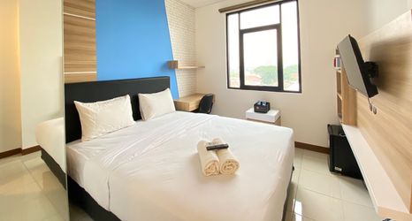 Bedroom 2 Cozy Studio near 23 Paskal at The Lodge Paskal Apartment By Travelio