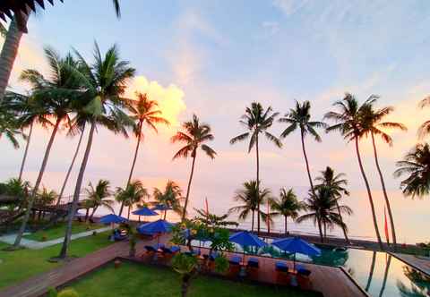 Swimming Pool The Kirana Tembok