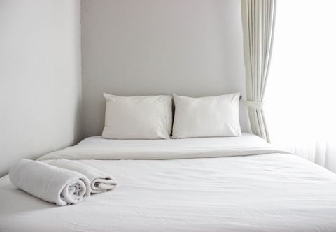 Bilik Tidur Gorgeous & Modern 2BR Apartment at Newton Residence By Travelio