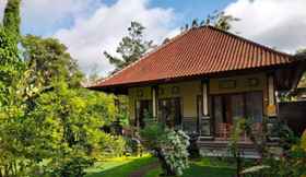 Exterior 2 Legawa Guest House