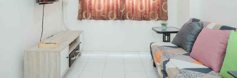 Lobi Homey and Nice 2BR City Park Apartment By Travelio