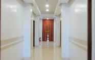 Lobby 6 RedDoorz Plus Near McArthur Park Tacloban