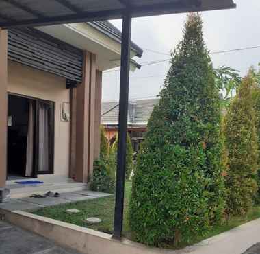 Bangunan 2 Rumah Yogya