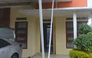 Bangunan 5 Sakinah Family 4BR Homestay