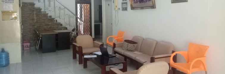 Lobby Homestay Maria