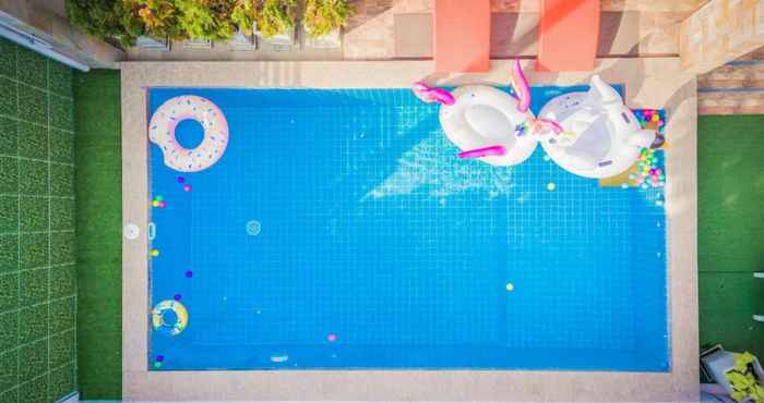 Swimming Pool Timeless Pool Villa Huahin