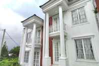 Exterior Blessing Hills Cipanas