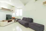 Lobby Homey and Spacious 2BR Green Central City Apartment By Travelio