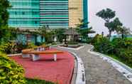 Lobi 7 Comfy 1BR near Glodok at Green Central City Apartment By Travelio