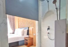 In-room Bathroom 6 Raja Hotel Kuta Mandalika