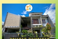 Exterior Krisyan Homestay