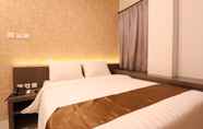 Kamar Tidur 7 NIVIA HOTEL