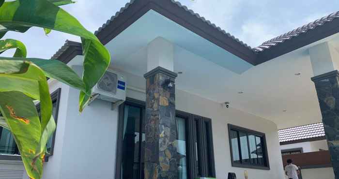 สระว่ายน้ำ PK Hua Hin Pool Villa