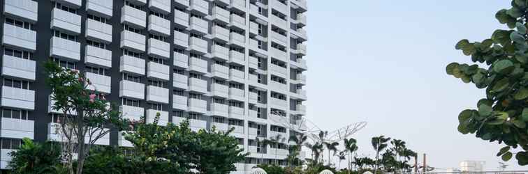 Lobby Scenic Studio Apartment at West Vista Puri By Travelio