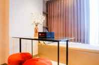 Ruang untuk Umum Best View Luxurious 2BR Connected to Mall at Supermall Mansion Apartment By Travelio