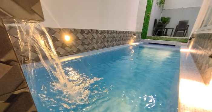 Bangunan VILATEL A8 WITH PRIVATE MINI POOL BY N2K