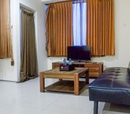 Sảnh chờ 2 Spacious & Best Value Studio Room Apartment at High Point Serviced By Travelio