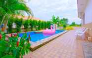 Kolam Renang 7 Phootawan Poolvilla