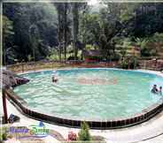 Kolam Renang 3 Muara Jambu Recreation & Camp