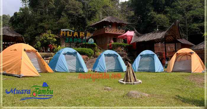 ภายนอกอาคาร Muara Jambu Recreation & Camp