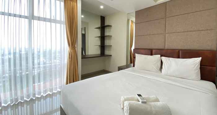 Bilik Tidur Comfy 3BR Apartment at Grand Asia Afrika Bandung By Travelio