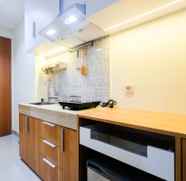 พื้นที่สาธารณะ 4 Nice and New Studio at Evenciio Margonda Apartment By Travelio