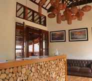 Lobby 4 SAWARNA RESORT