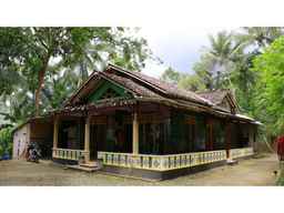 Homestay ENDRO, Rp 158.592