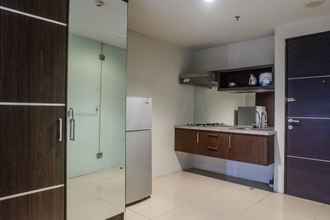 Common Space 4 Classic and Modern Studio Apartment at The Square Surabaya By Travelio