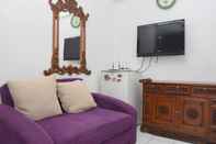 พื้นที่สาธารณะ Comfy and Private 2BR at Menteng Square Apartment By Travelio