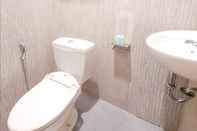 Toilet Kamar Front One Green Boutique Hotel Abepura