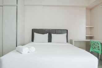 Bedroom 4 Cozy Studio Apartment at Park View Condominium Margonda By Travelio