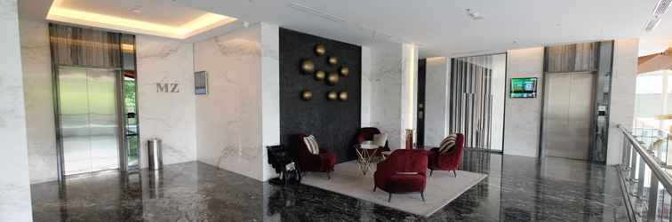 ล็อบบี้ Premium and Best Choice 2BR with Private Lift at Menteng Park Apartment By Travelio