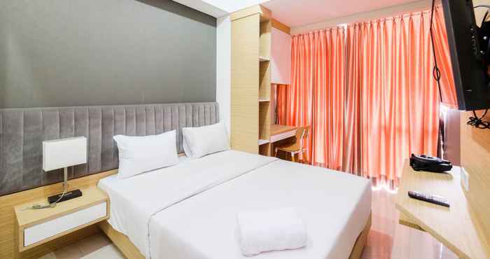 Kamar Tidur Strategic and Homey 2BR at Sedayu City Suites Kelapa Gading Apartment By Travelio