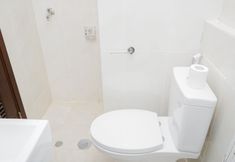 In-room Bathroom 4 Cozy and Strategic Studio Apartment at Capitol Park Residence By Travelio